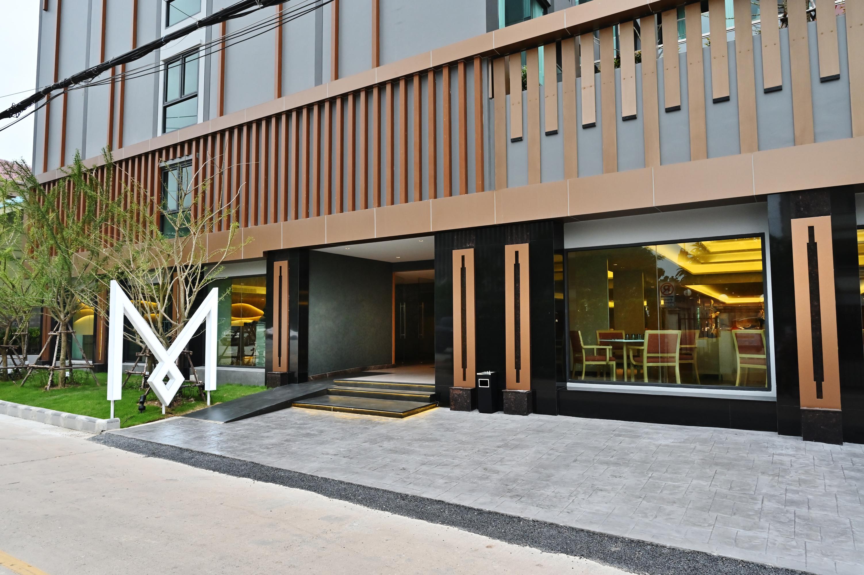 M Pattaya Hotel - Sha Extra Plus Exterior photo